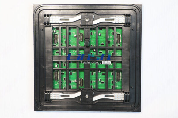 Outdoor P4mm Frontal Service LED Display Module